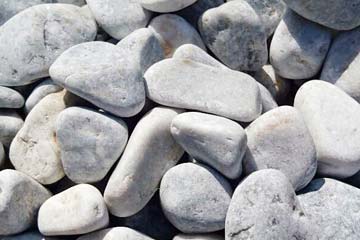 石灰石 (白)玉砂利 07番