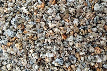 高級錆び御影砂利サイズ:5㎜~7㎜